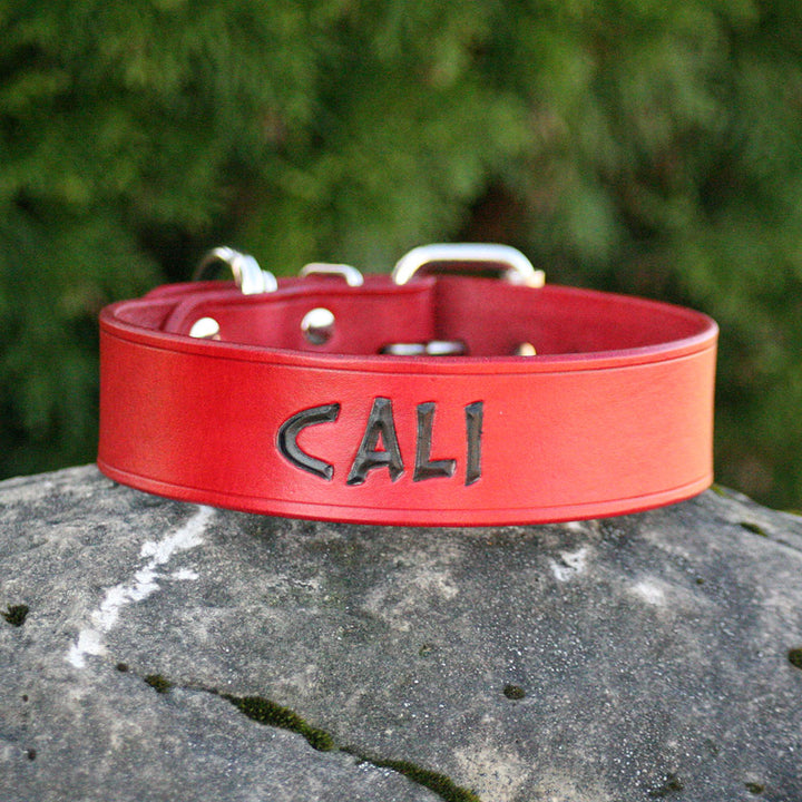Artisan Series - Classic 1½ inch wide collar with Font.