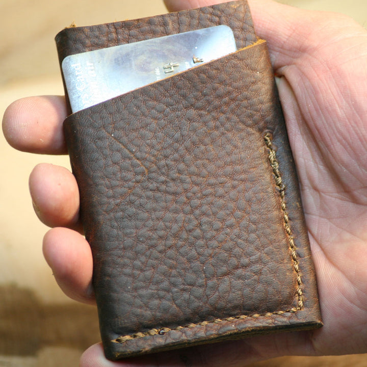 Slim fit wallet