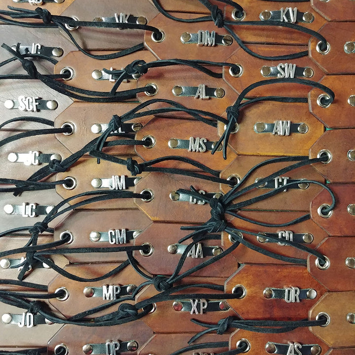 Luggage tags with metal font